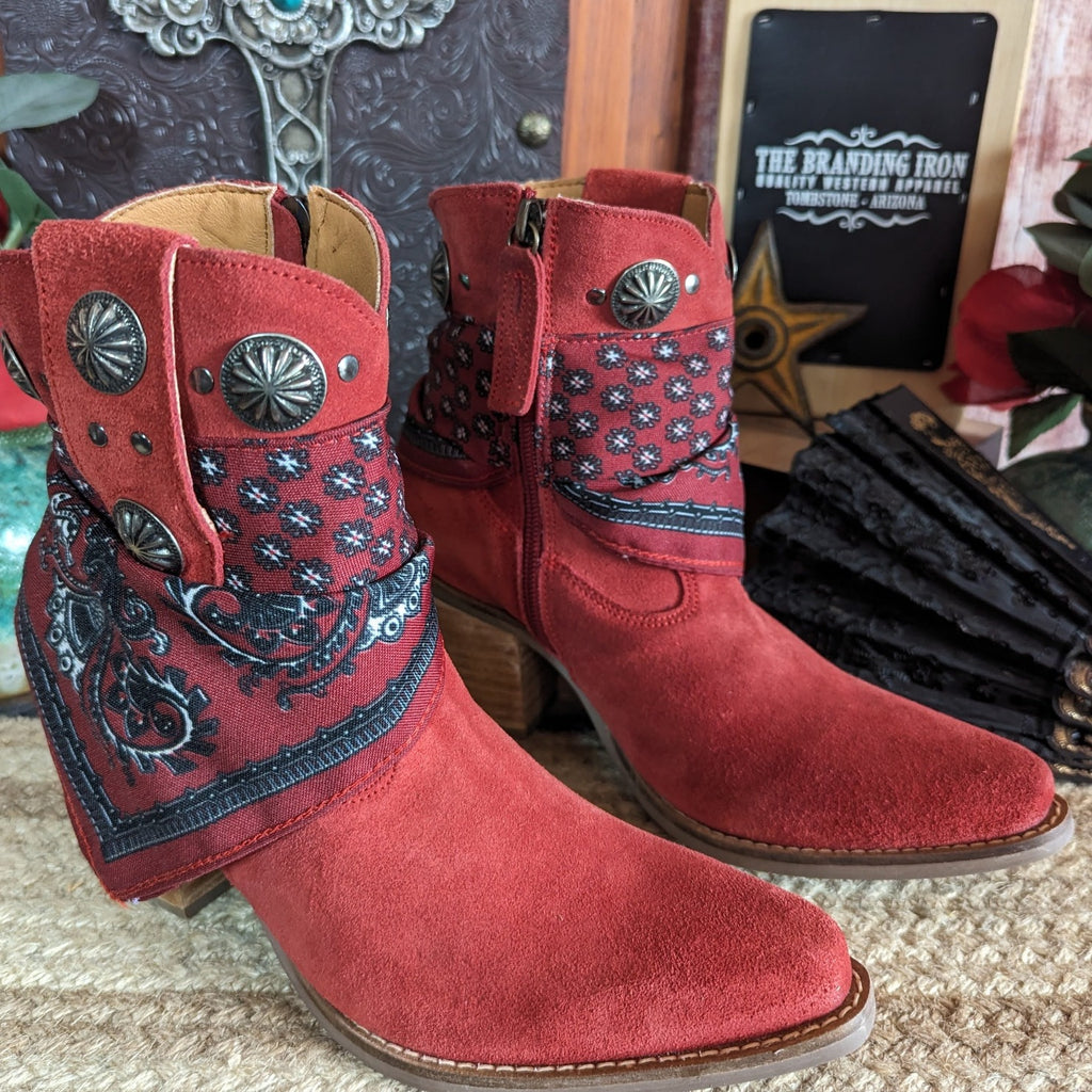 Women's Boot "Bandida" by Dingo Side View