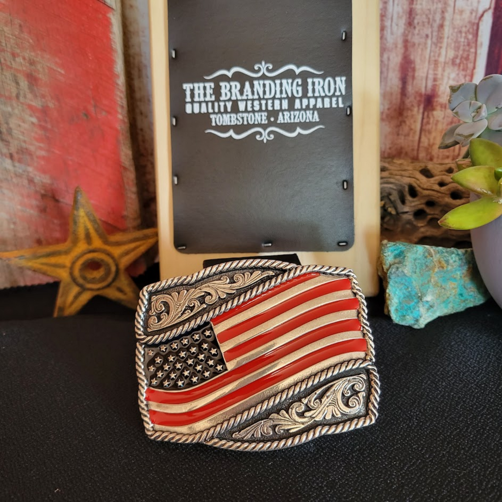 Belt Buckle the "Classic Waving American Flag" by Montana Silversmiths Front View
