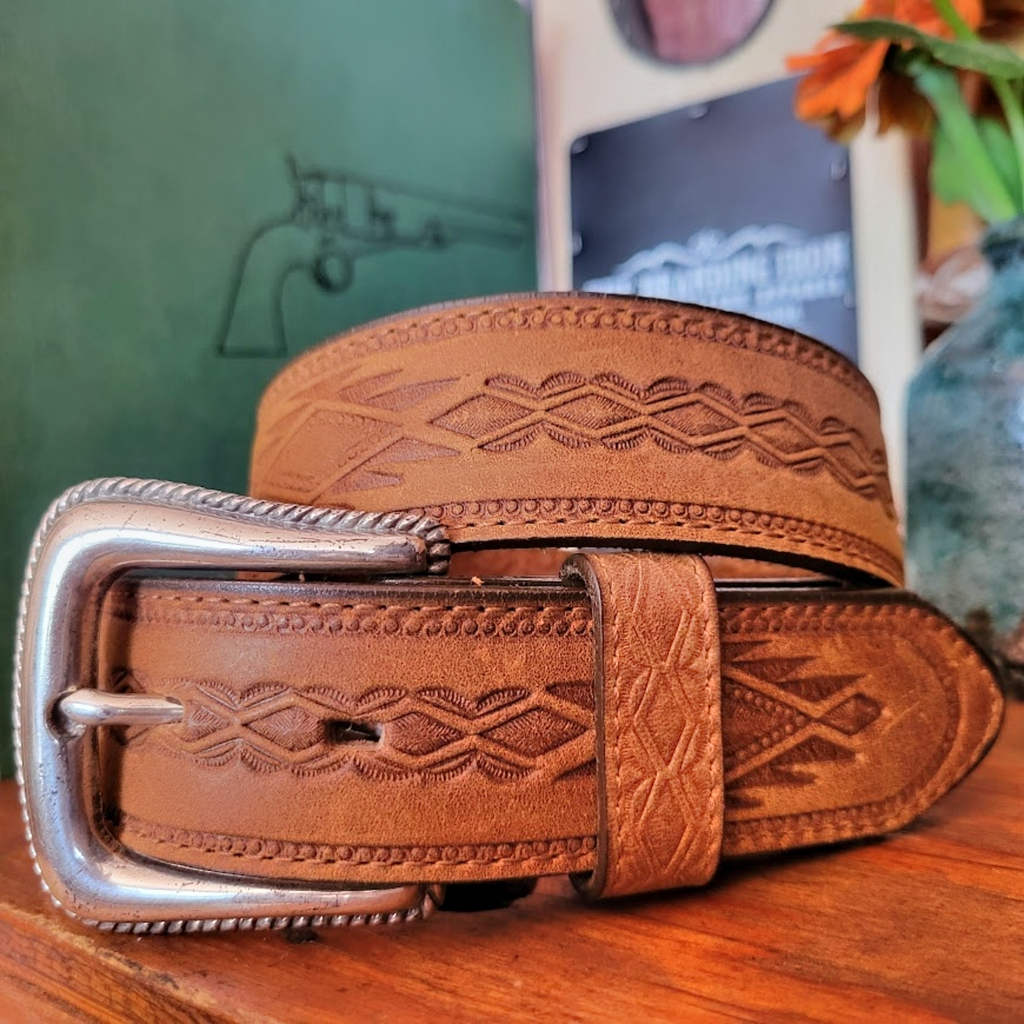 Leather Belt, the "Navajo Blanket" by Tony Lama Belt/ Buckle View