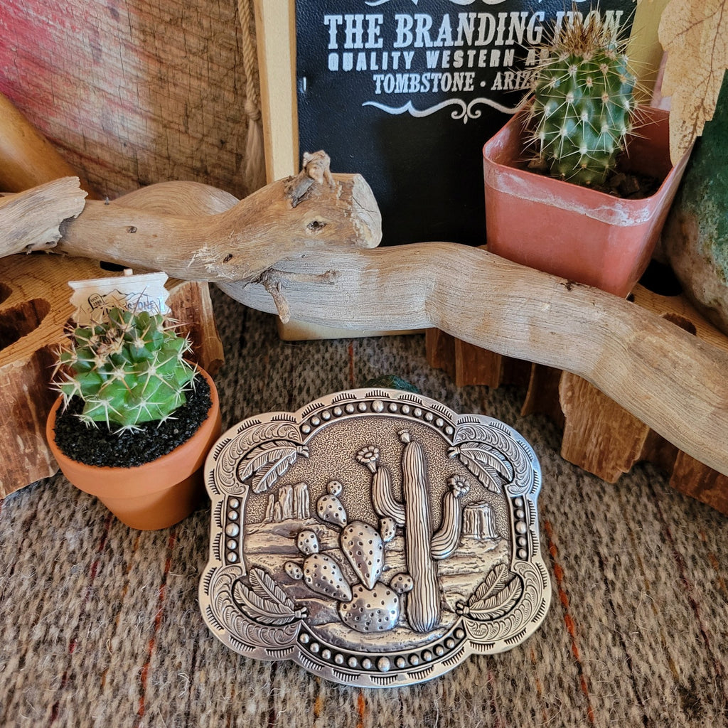 Belt Buckle the "Cactus Desert" by Blazin' Roxx   37597 Front View