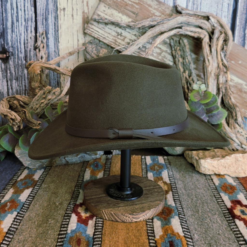 Olive wool hat with sleek leather band.