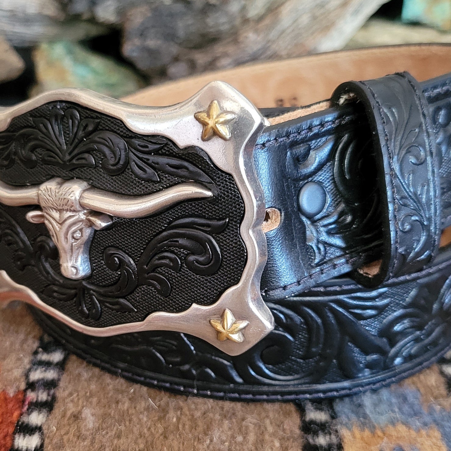 CEINTURE CUIR POUR HOMME, de couleur Rouge/chocolat CEINTURE CUIR POUR HOMME, de couleur Rouge/chocolat