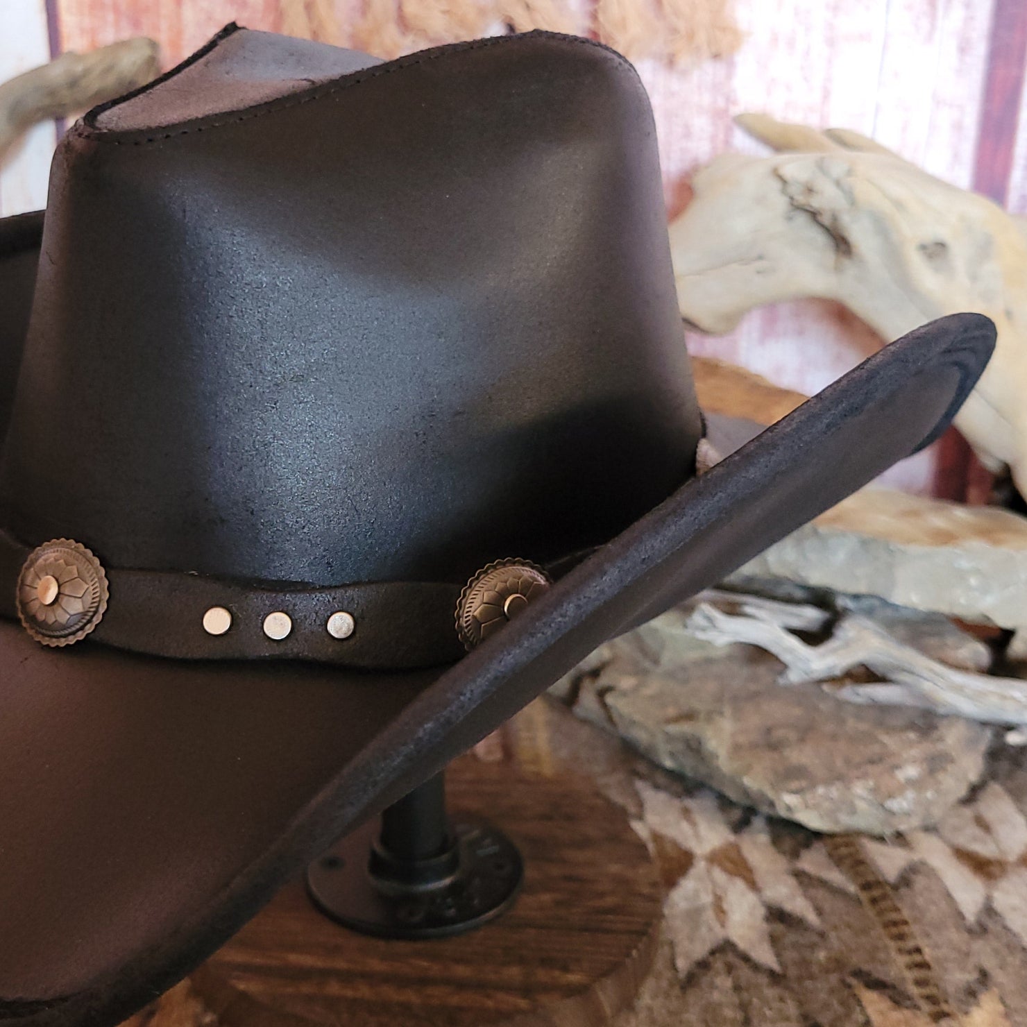 Handmade Leather Cowboy Hat Band – Carved Western Style, 1/2" Wide, Adjustable Black