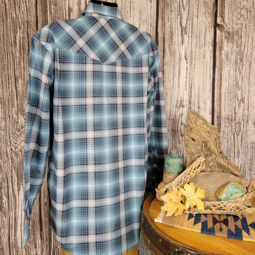 Blue and white plaid pattern continued on the back of the shirt.