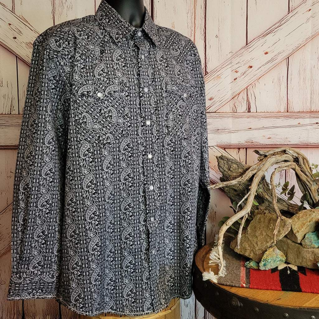 Paisley black shirt with snap buttons and chest pockets.