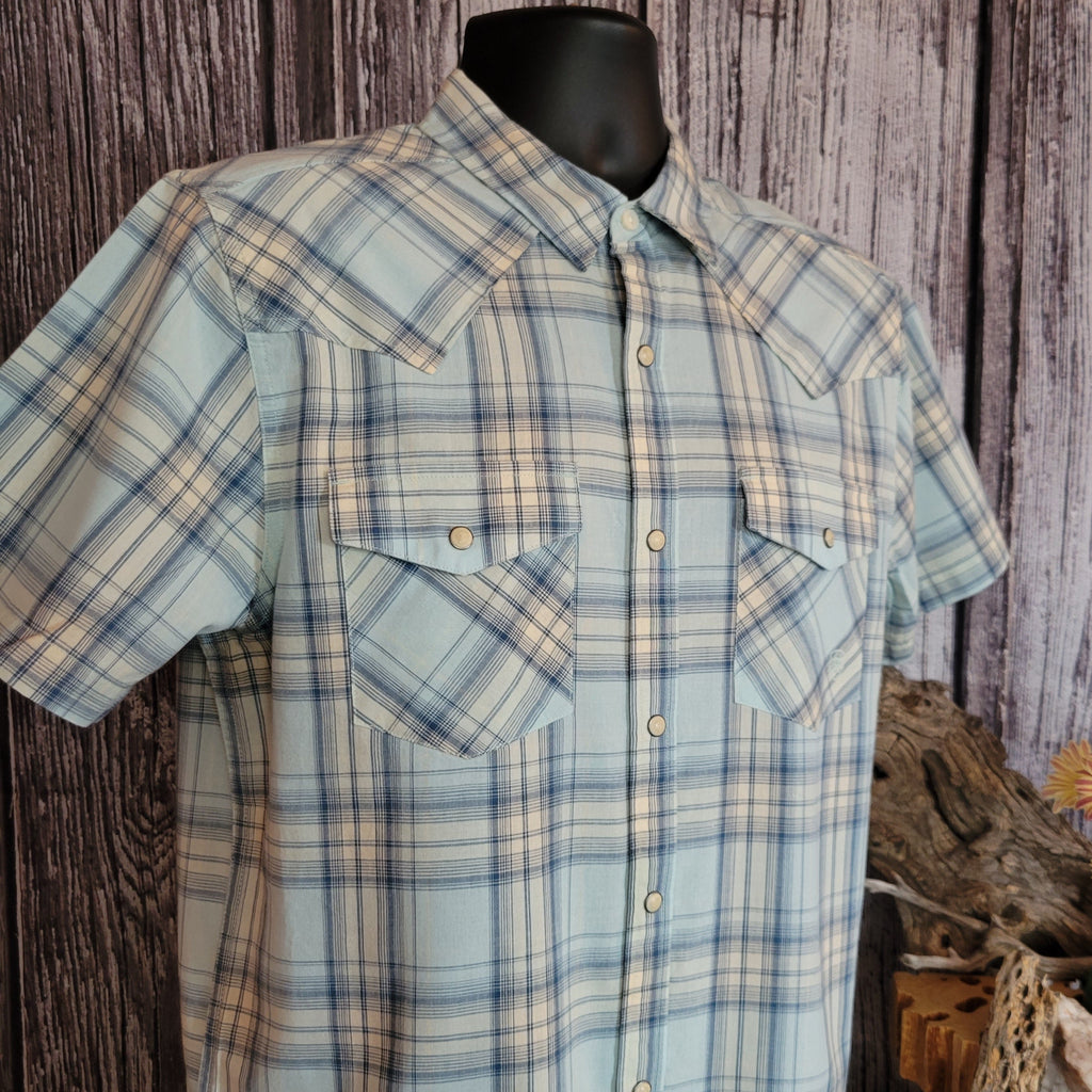 Plaid shirt with short sleeves, featuring snap buttons and two chest pockets.