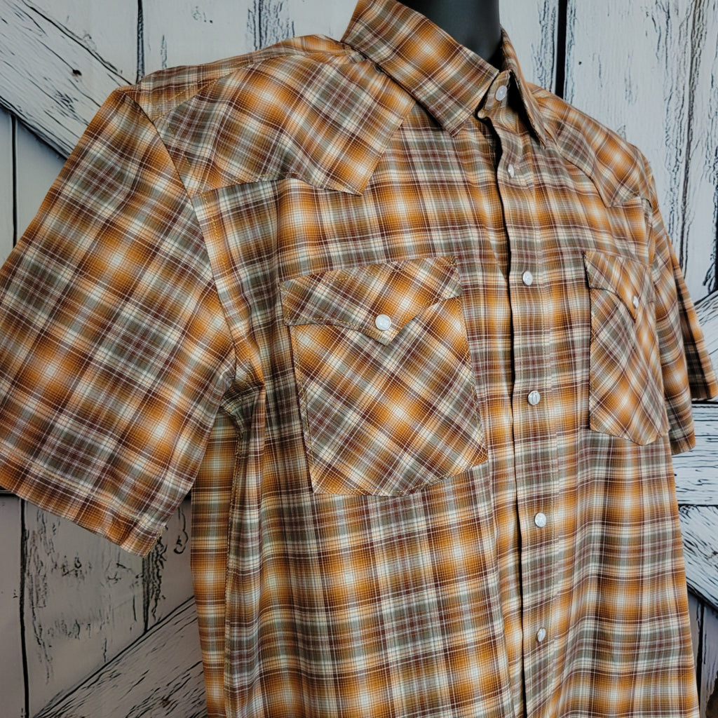 Detailed view of the dual pockets and buttons.
