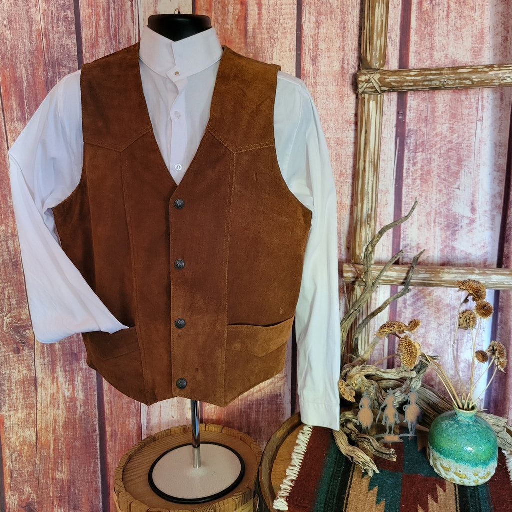 Men’s Suede Leather Vest by Cripple Creek ML30 61 Front View..