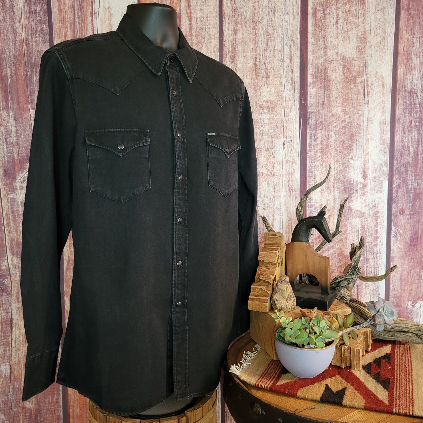 Men's Two Pocket Black Denim Shirt by Rock Roll Denim BMN2S03703
