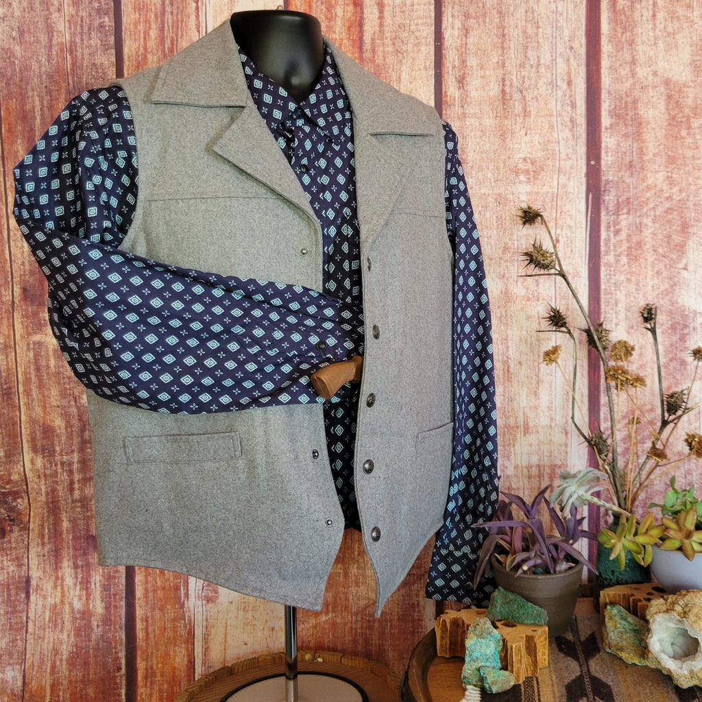 Men's Wool Concealed Carry Vest by Cripple Creek CR39066 Open View