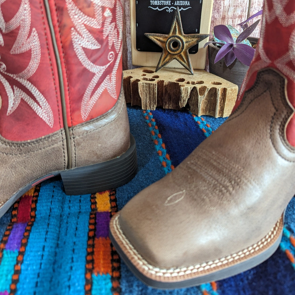 Women's Leather Boots "Liberty River" by Justin  SE2802 toe view