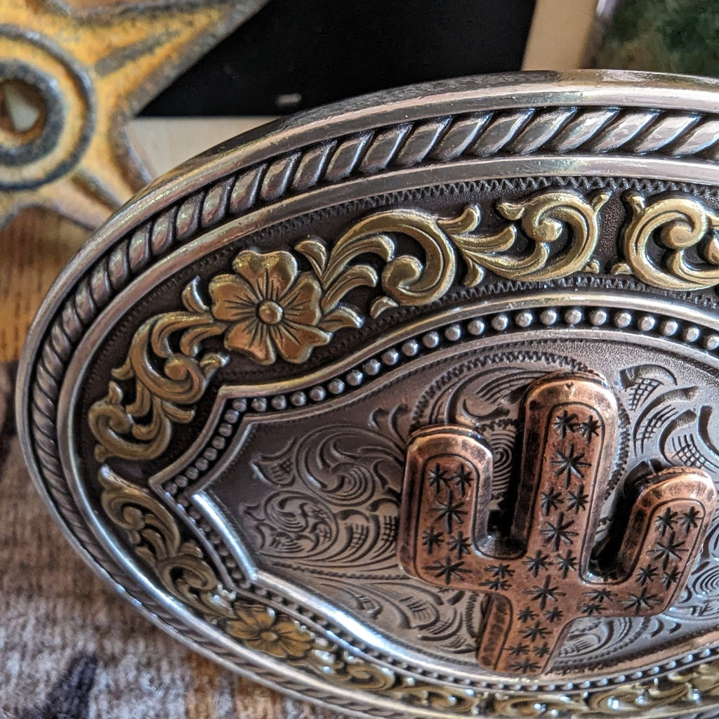 Belt Buckle the "Copper Cactus" by Nocona 37701 detail view