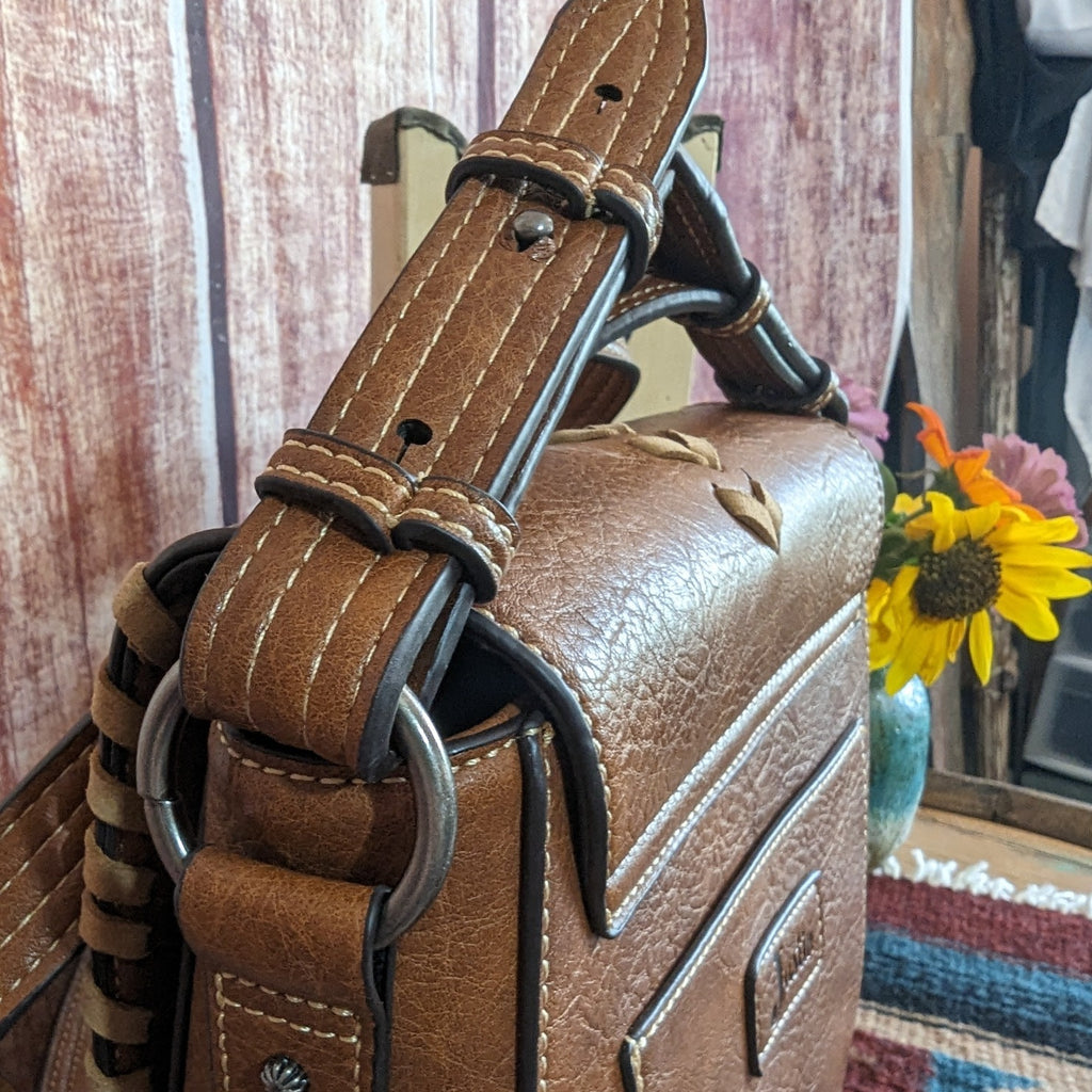 Women’s Saddle Bag w/ Whipstitch Trim by Justin  22075531 strap view