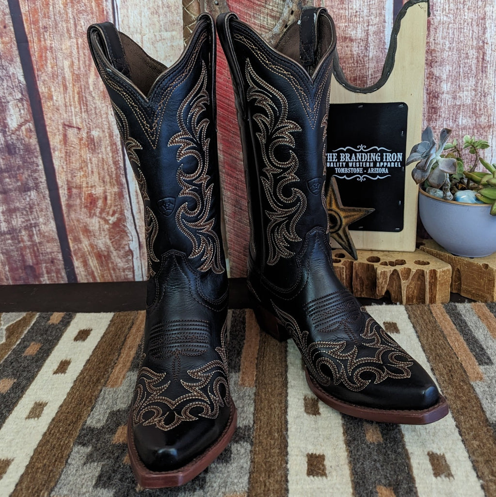 Women's Leather Boots the "Hazen" by Ariat  10046895 front view