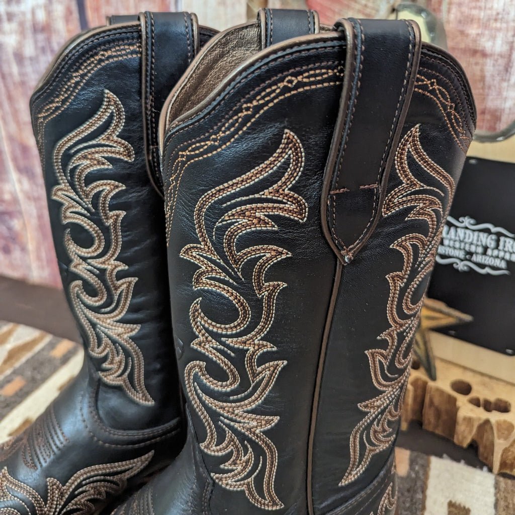 Women's Leather Boots the "Hazen" by Ariat  10046895 shaft view