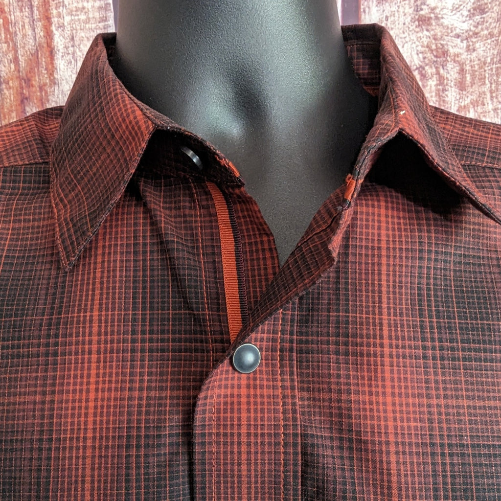 Men's Long Sleeve Pro Snap Shirt "Stenson" by Ariat   10046304 collar view