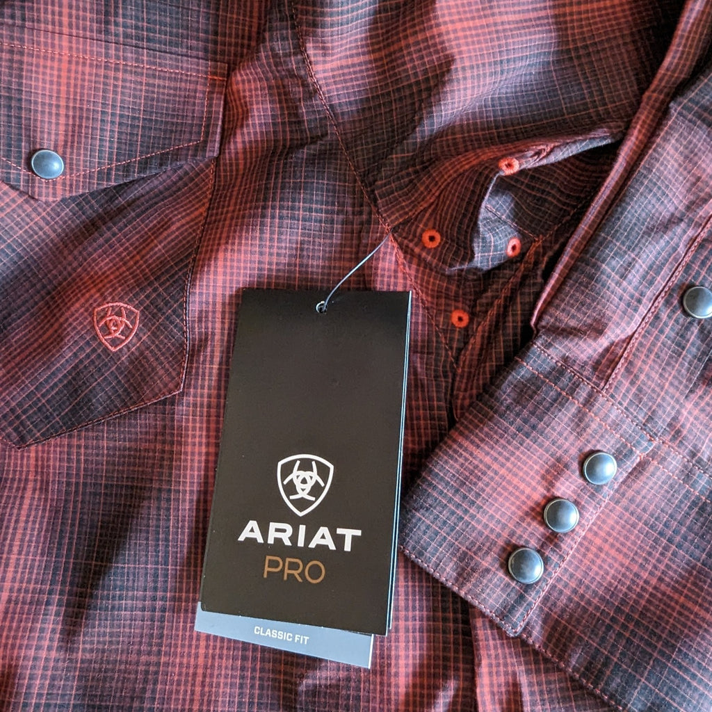 Men's Long Sleeve Pro Snap Shirt "Stenson" by Ariat   10046304 detail view