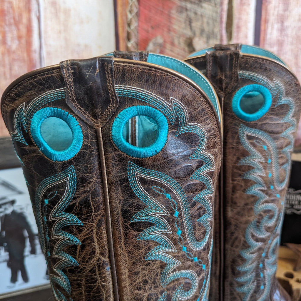 Women's Boot "Futurity Boon" by Ariat Detailed View