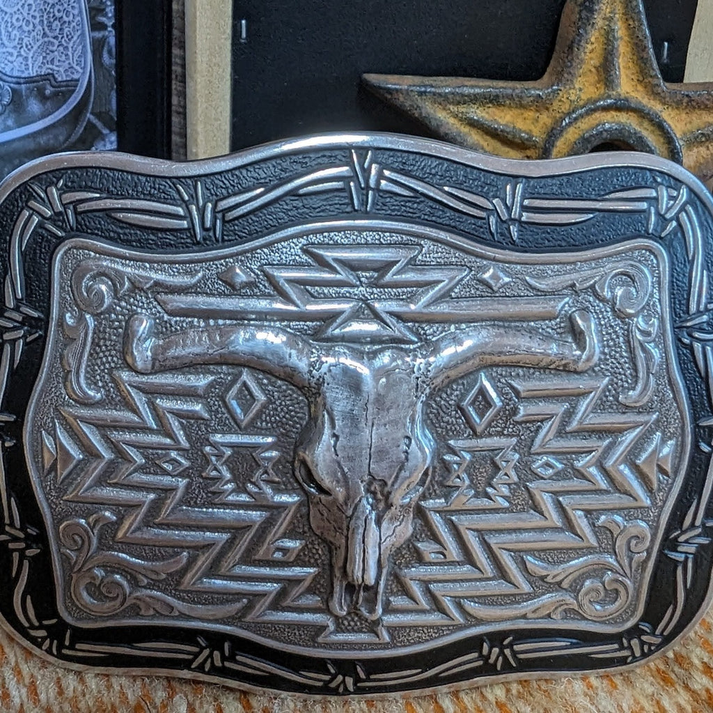 Belt Buckle Longhorn with Barbed Wire Edge by Crumrine  38026 Detailed View