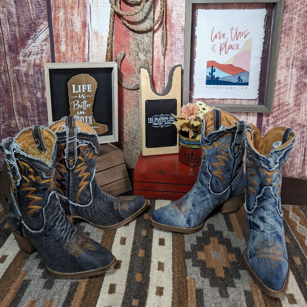 Women's Denim Boots "Y'all Need Dolly" by Dingo  DI 950 colors view