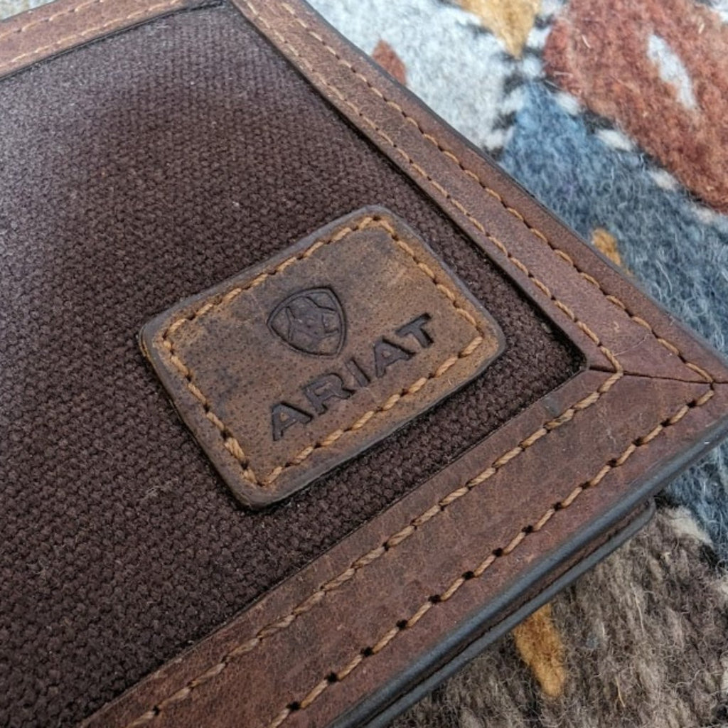 Men's Removable "Bi-Fold" Passcase Wallet by Ariat A3551802 Detailed View