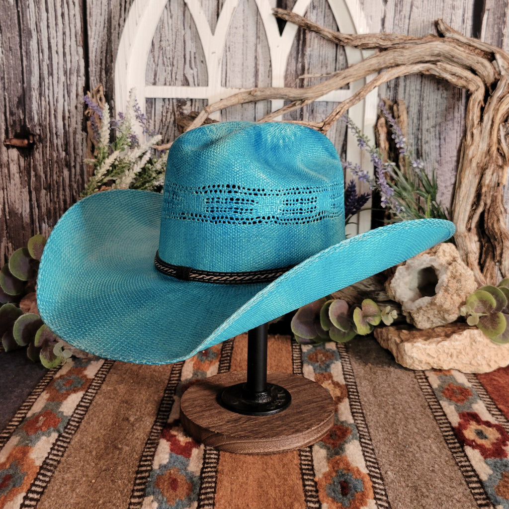 Blue hat with a multi-tone band.