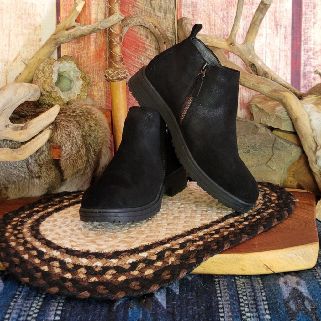 Women's Ankle Cut "Joyelle" Boot by Minnetonka 82010 Front Side View