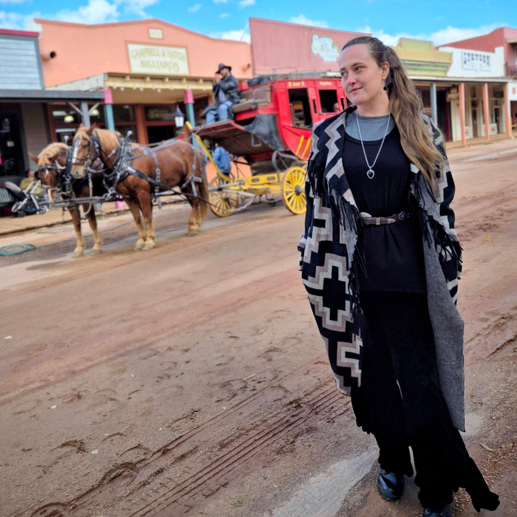 Women's Blanket Style "Barrel" Cardigan by Ariat on model in Tombstone, AZ