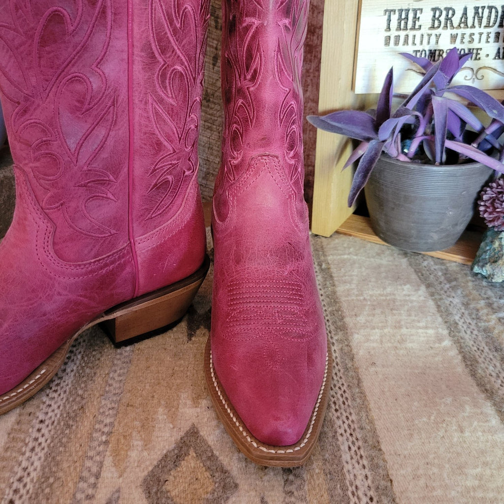 Women's Leather Boot the "Josephine" by Justin VN4433 Detailed View