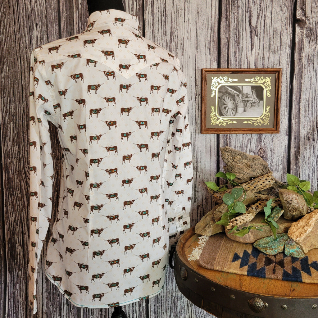 Bull patterns on the back of the long sleeve shirt.