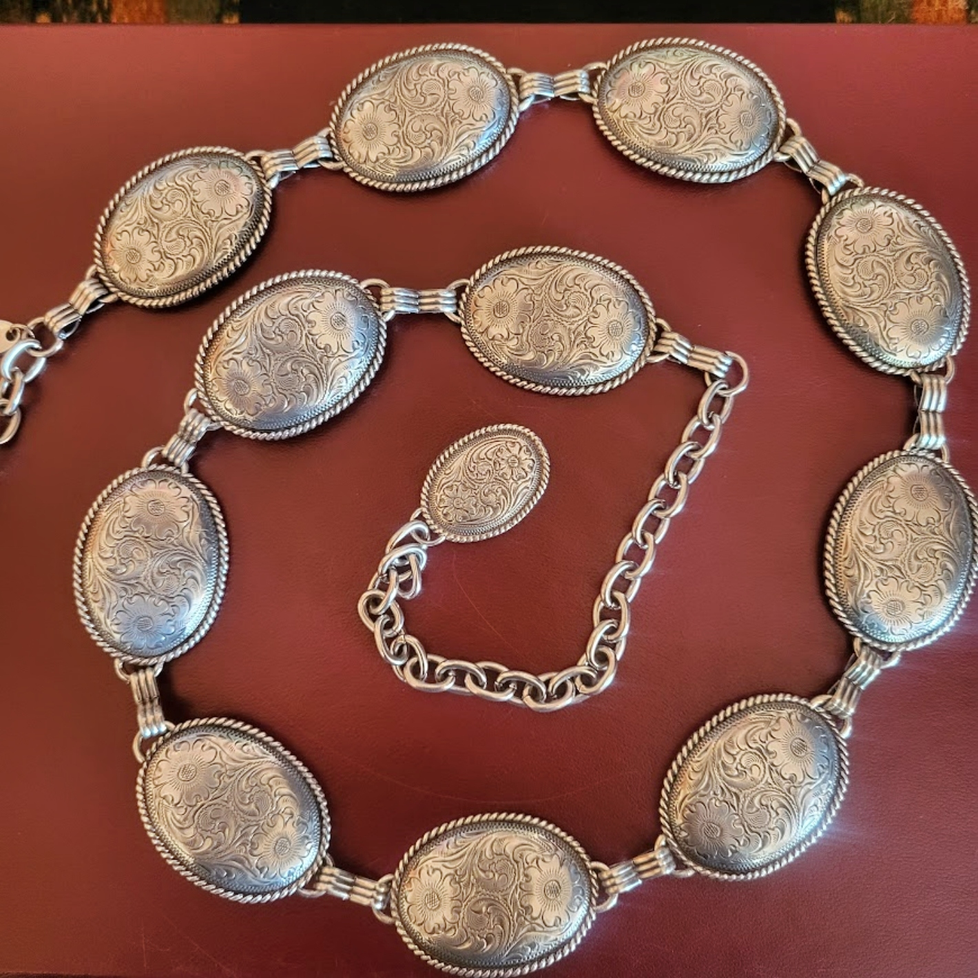 Tony lama 2025 concho belt