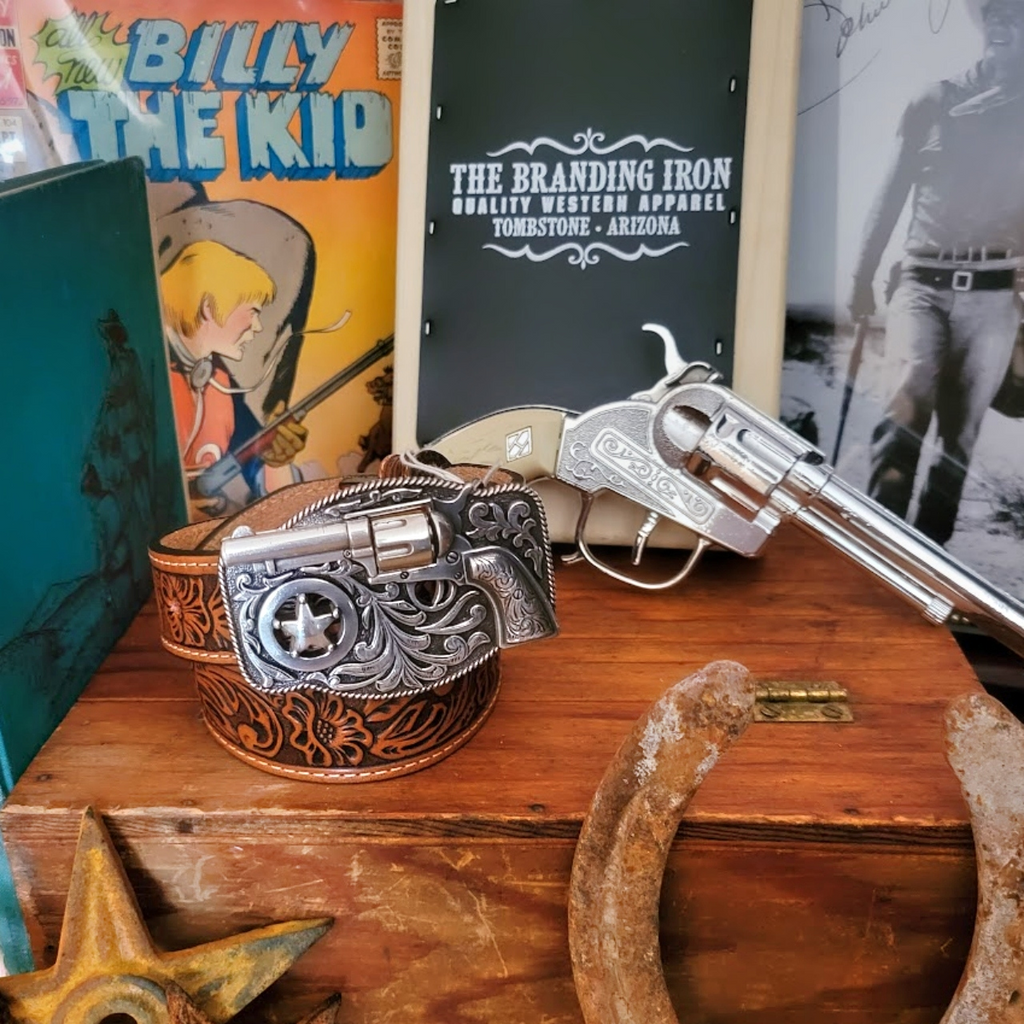 Kid’s Leather Belt “Lil Trigger” by Justin Front View