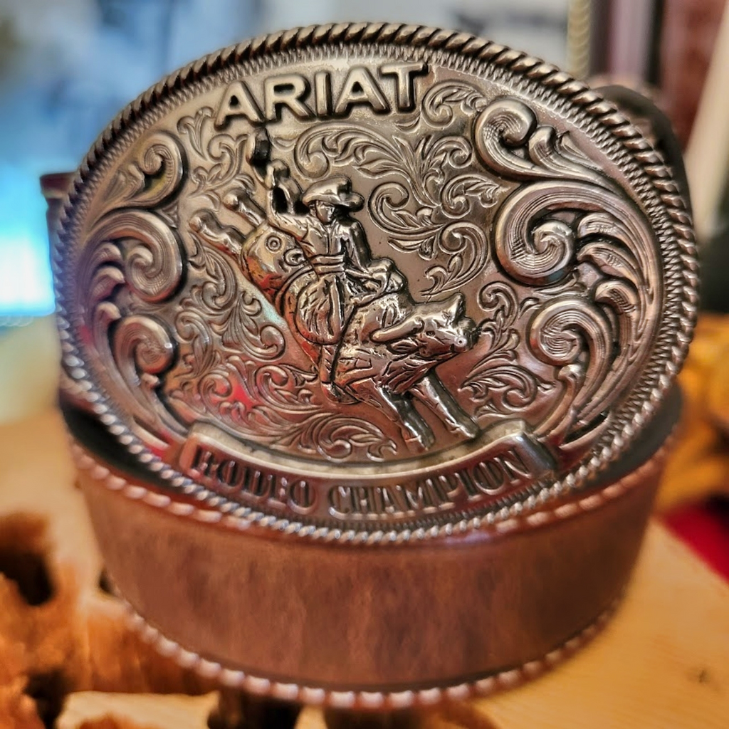 Kids Leather Belt the "Rodeo Champion" by Ariat Buckle View