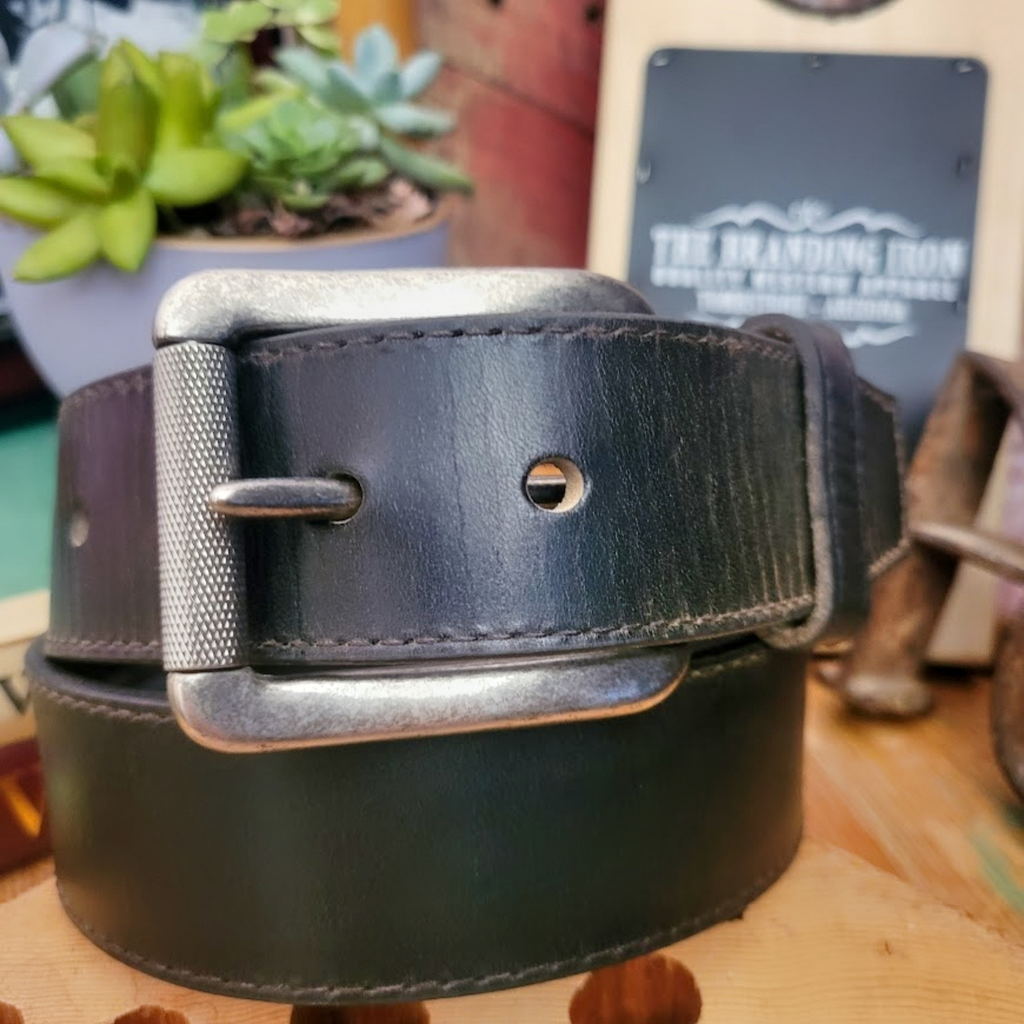 Leather Belt, the "Bomber" by Justin  Buckle View