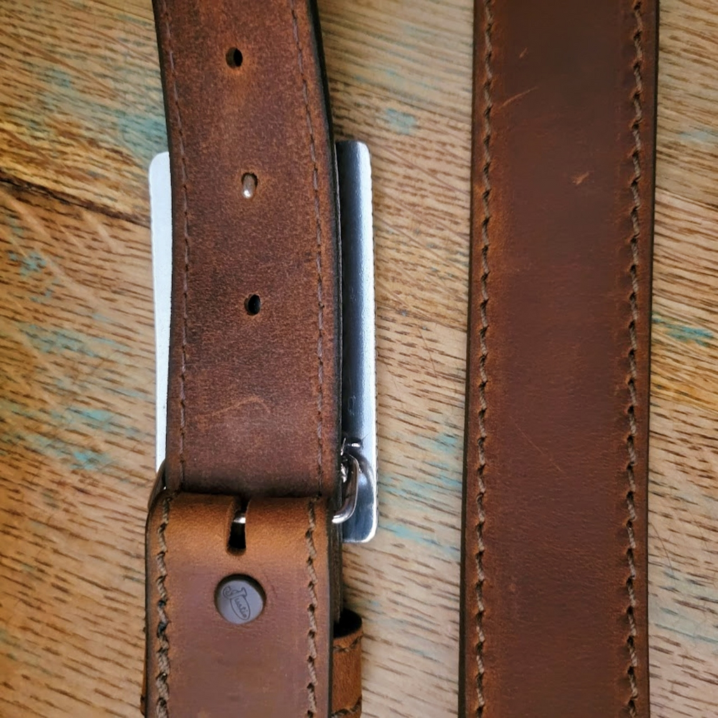 Leather Belt, the "Flying High" by Justin Belt View