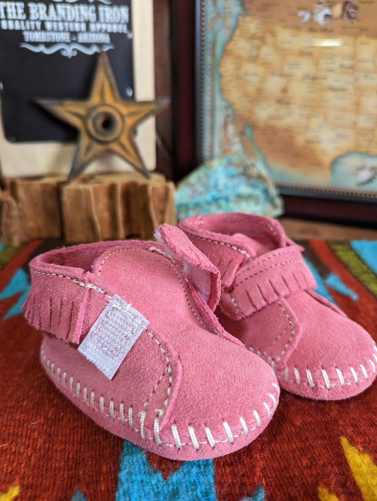 Kid's Moccasins with Front Strap by Minnetonka 1121 pink  front view