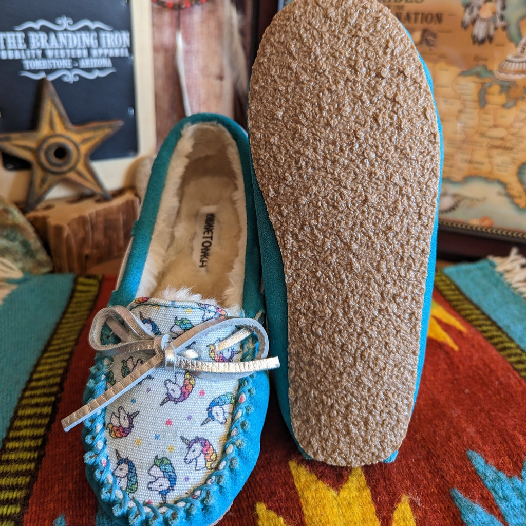  "Cassie" by Minnetonka turquoise 48152 bottom view