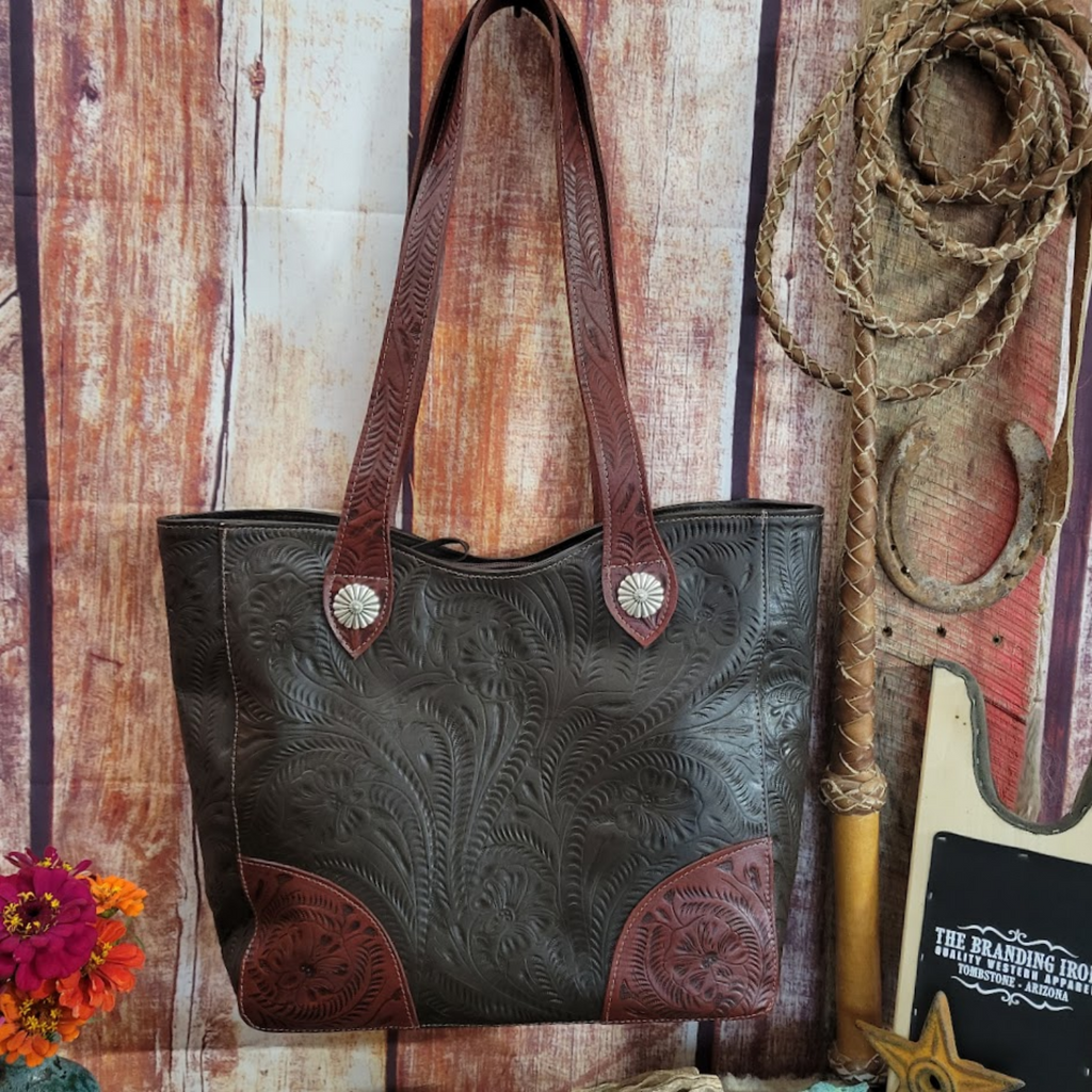 Women’s Concealed Carry Purse the "Annie's Secret Collection" by American West Front View