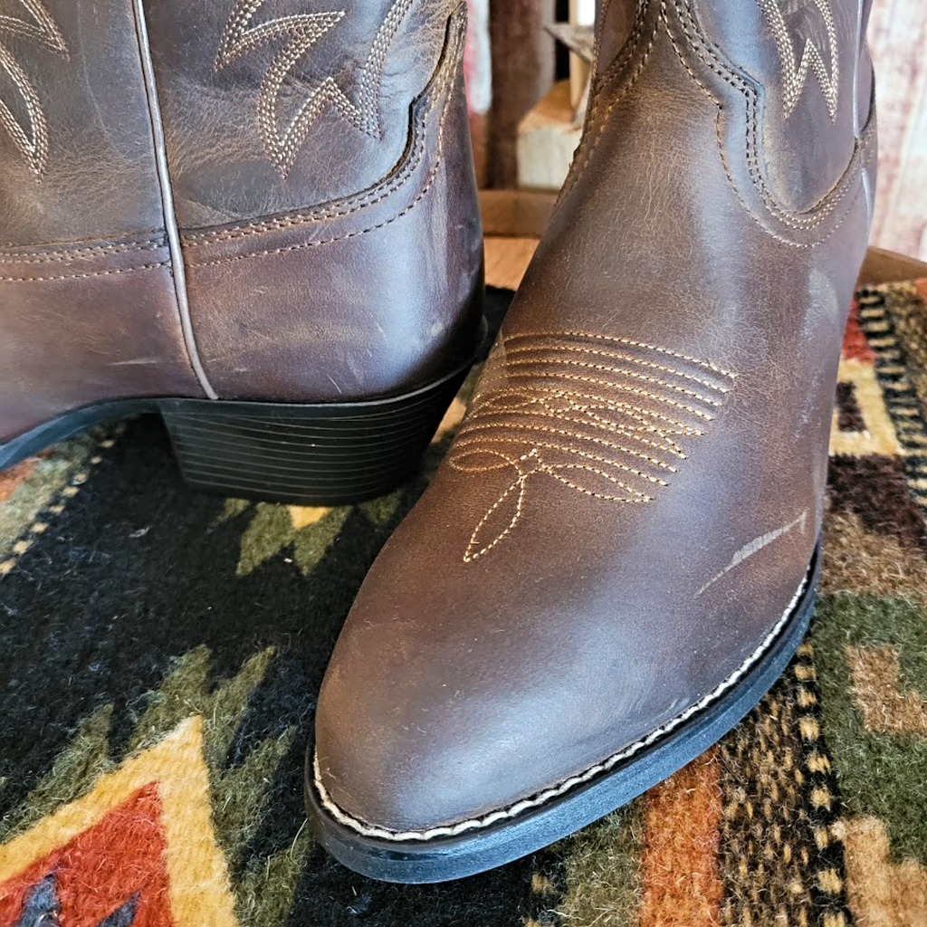 Women's Leather Boots the "Heritage" by Ariat Toe and Heel View